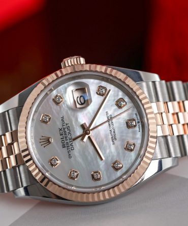 Alternative view of Rolex Datejust 126231-0021 - MOP Dial with Diamonds, 36mm, jubilee, Everose Gold 18K