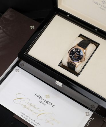 Alternative view of PATEK PHILIPPE Complications - 5205R-010 Annual Calendar, Moonphase - Black Dial - 40mm -  Rose Gold 18K