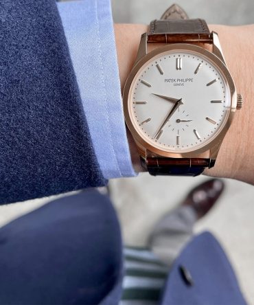 Alternative view of Patek Philippe Calatrava 5196R-001 - Rose Gold 18K - 37mm