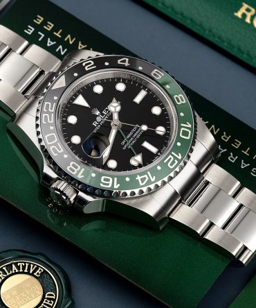 Alternative view of Rolex Cosmopolitan GMT Master II 126720VTNR-0001 "Heineken" - 40mm - Oystersteel