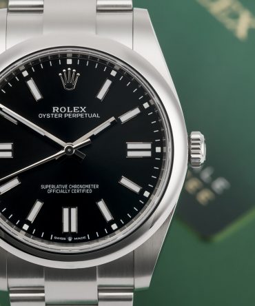Alternative view of Rolex Oyster Perpetual 124300-0002 - 41mm - Black Dial - Oyster Stainless Steel