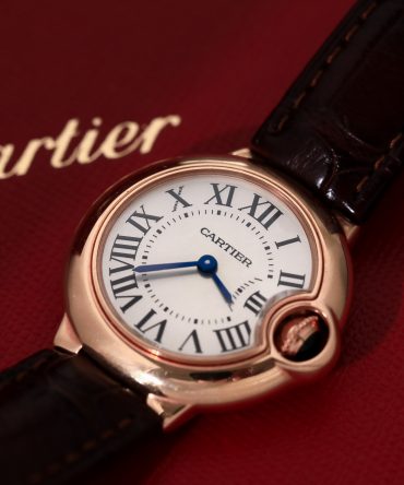 Alternative view of Cartier Ballon Bleu de Cartier - WGBB0007 - White dial - Rose gold 18k - 28mm