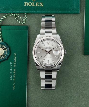 Alternative view of Rolex Datejust 126334-0003 - Silver Dial - 41mm - Oyster demi white gold 18k