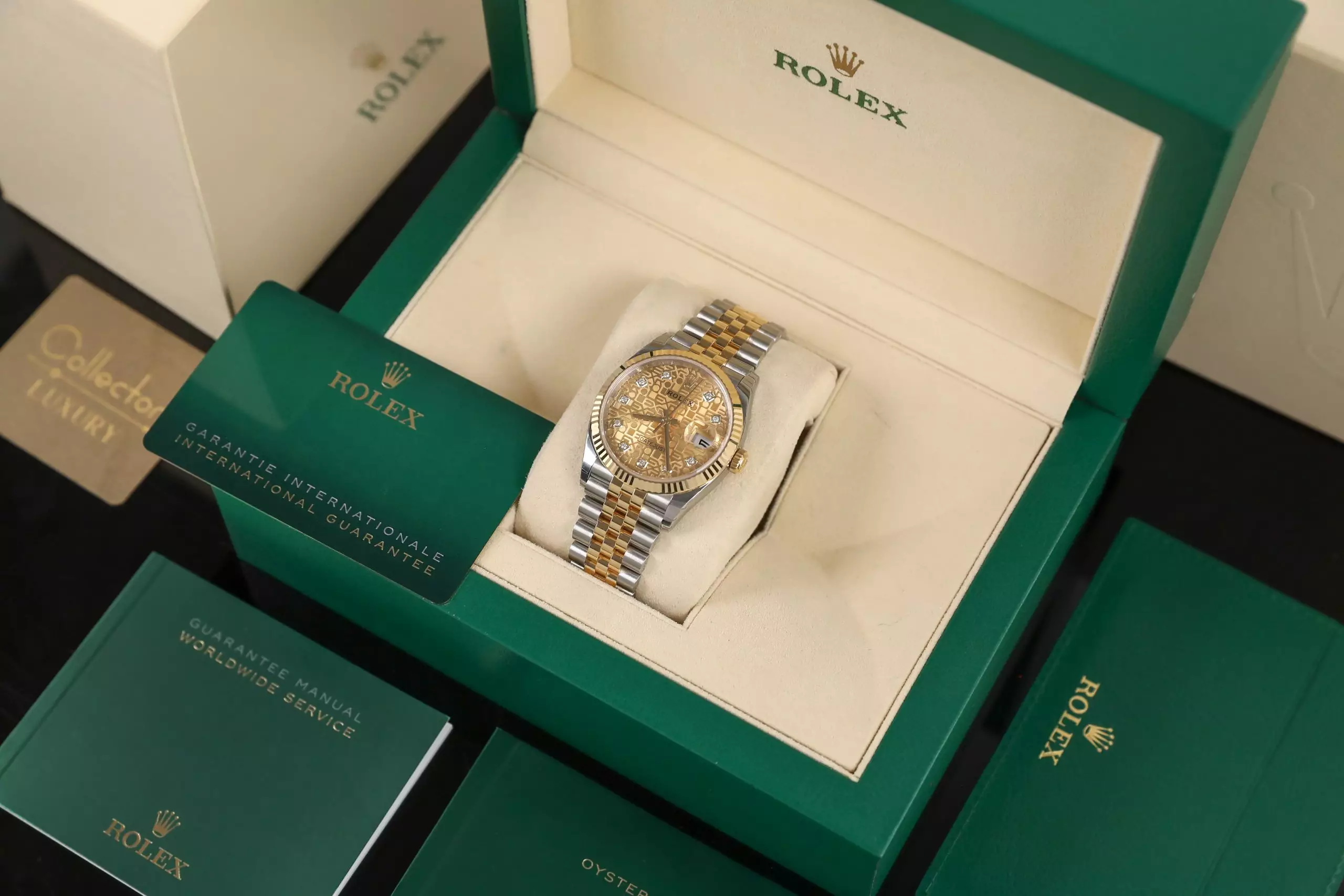 Rolex Datejust 126233-0033 - Jubilee Gold Dial, Diamonds - Ảnh 2