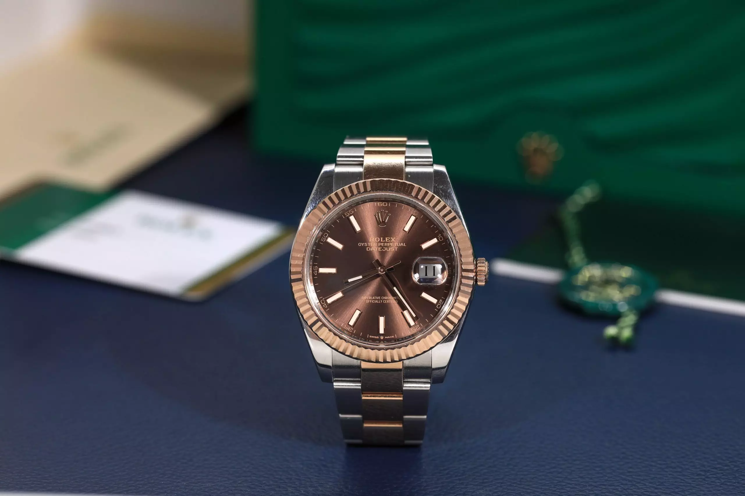 Rolex Datejust 126331-0001 - 41mm Chocolate Dial, Oyster Demi Everose Gold 18K - Ảnh 3