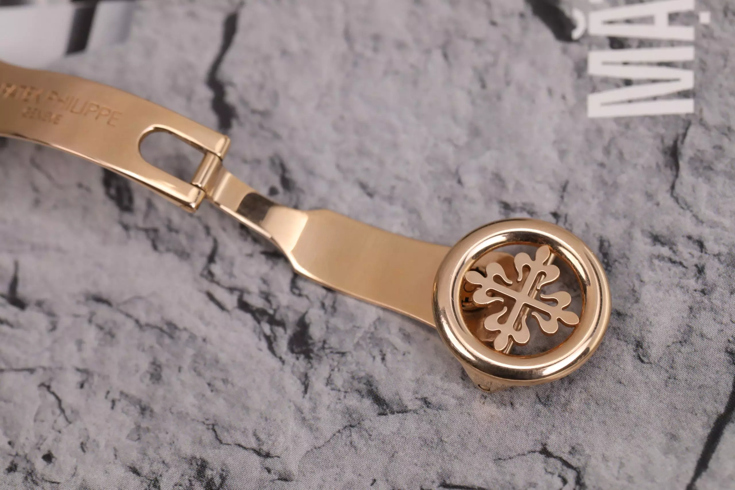 Patek Philippe Calatrava  5153R-001 - Rose Gold - 38mm - Ảnh 4