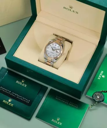 Alternative view of Rolex Datejust 126331-0013 - 41mm - MOP Dial with Diamonds, Oyster Demi Everose Gold 18K