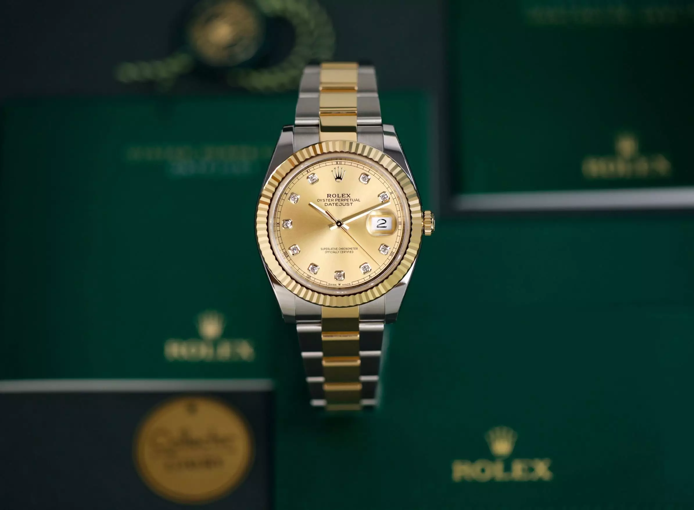 Rolex Datejust 126333-0011 - 41mm - Gold Dial With Diamonds , Oyster Demi Yellow Gold 18K - Ảnh 4