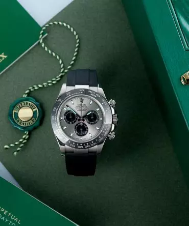 Alternative view of Rolex Cosmograph Daytona 116519LN-0027 - 40mm - Grey Dial - Oysterflex - White Gold 18K