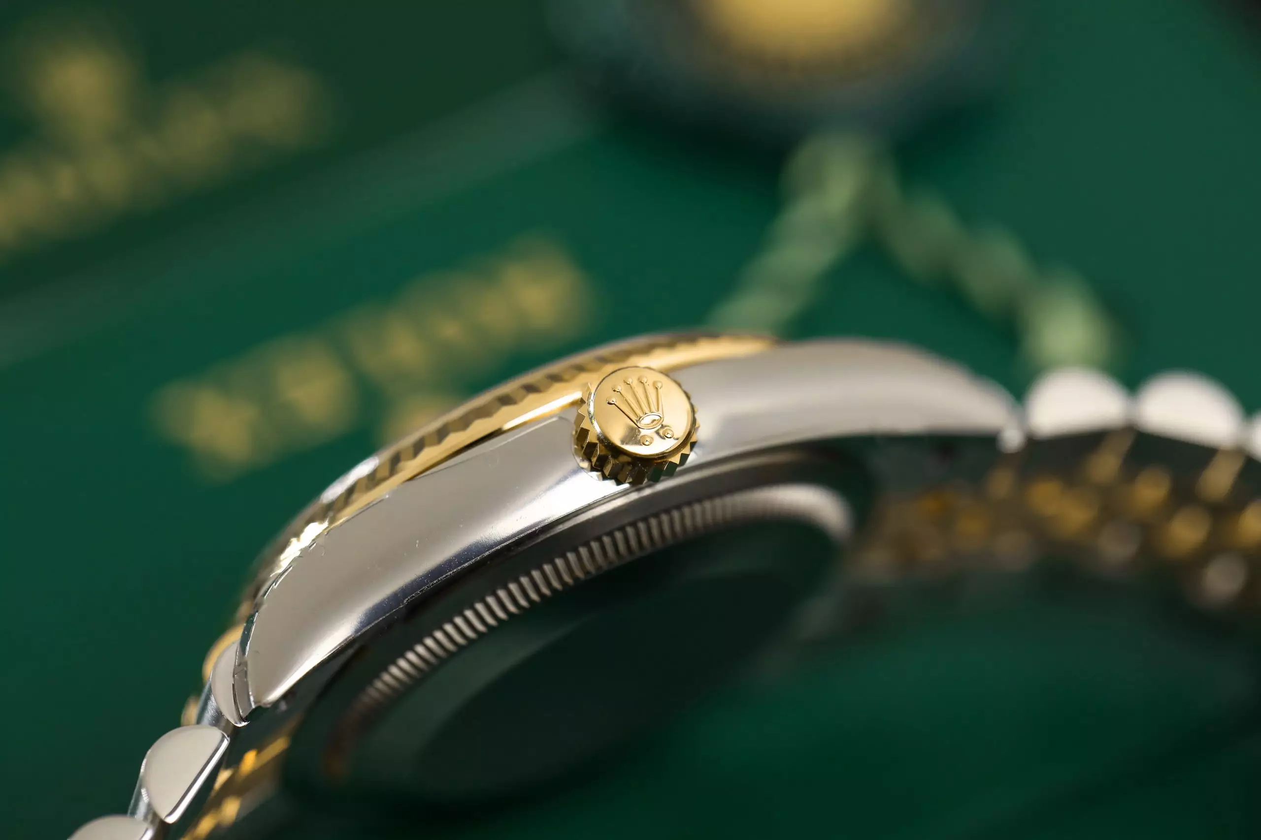 Rolex Datejust 126233-0031 - Grey Dial, Yellow Gold 18K, Diamonds - Ảnh 4