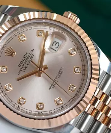 Alternative view of Rolex Datejust 126331-0008 - 41mm - Sundust Dial with Diamonds, Jubilee Demi Everose Gold 18K