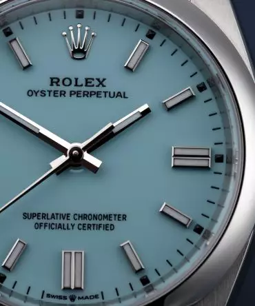 Alternative view of Rolex Oyster Perpetual 126000-0006 - 36mm - Blue Mint Dial - Oyster Stainless Steel