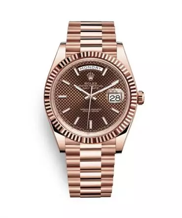 Rolex Day Date 228235-0006 - 40mm - Chocolate Diagonal Motif Dial - President Everose Gold 18K