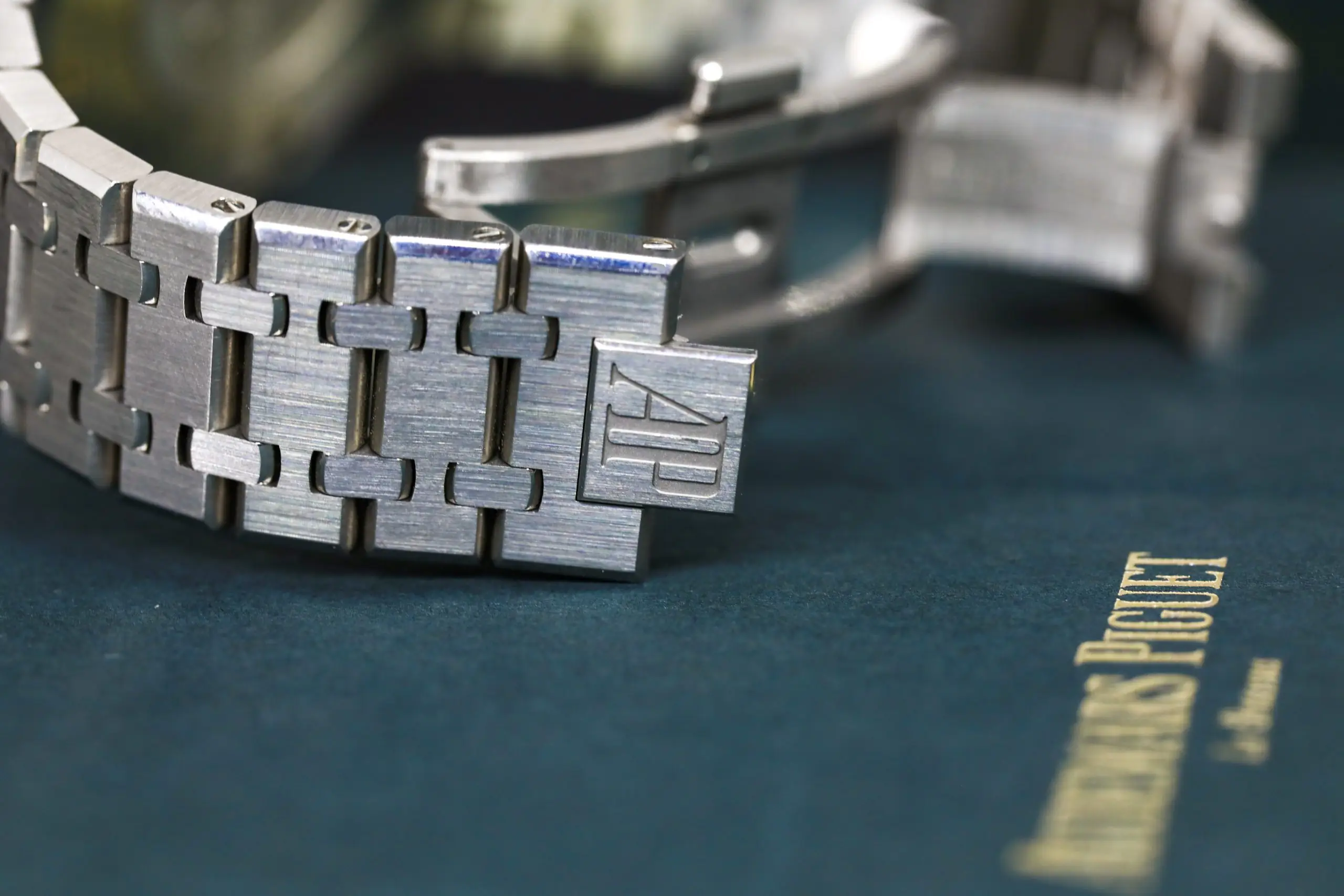 Audemars Piguet Royal Oak Chronograph - 26331ST.OO.1220ST.03 - 41mm - Silver Dial - Ảnh 6