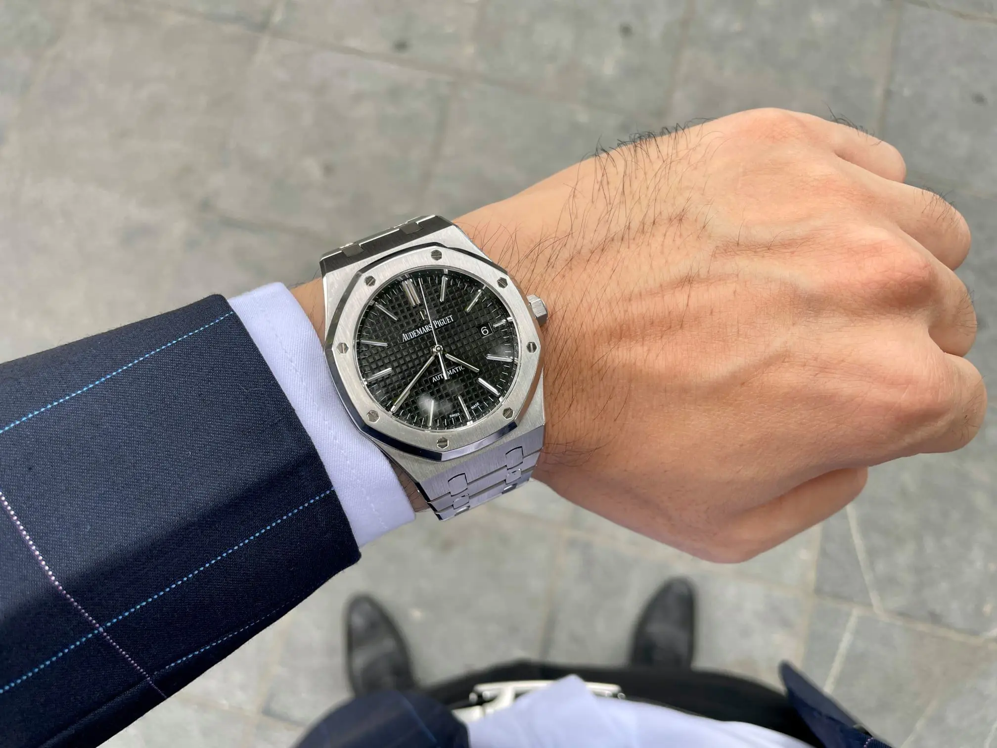 Audemars Piguet Royal Oak 15400ST.OO.1220ST.01 - Black Dial - 41mm - Ảnh 8