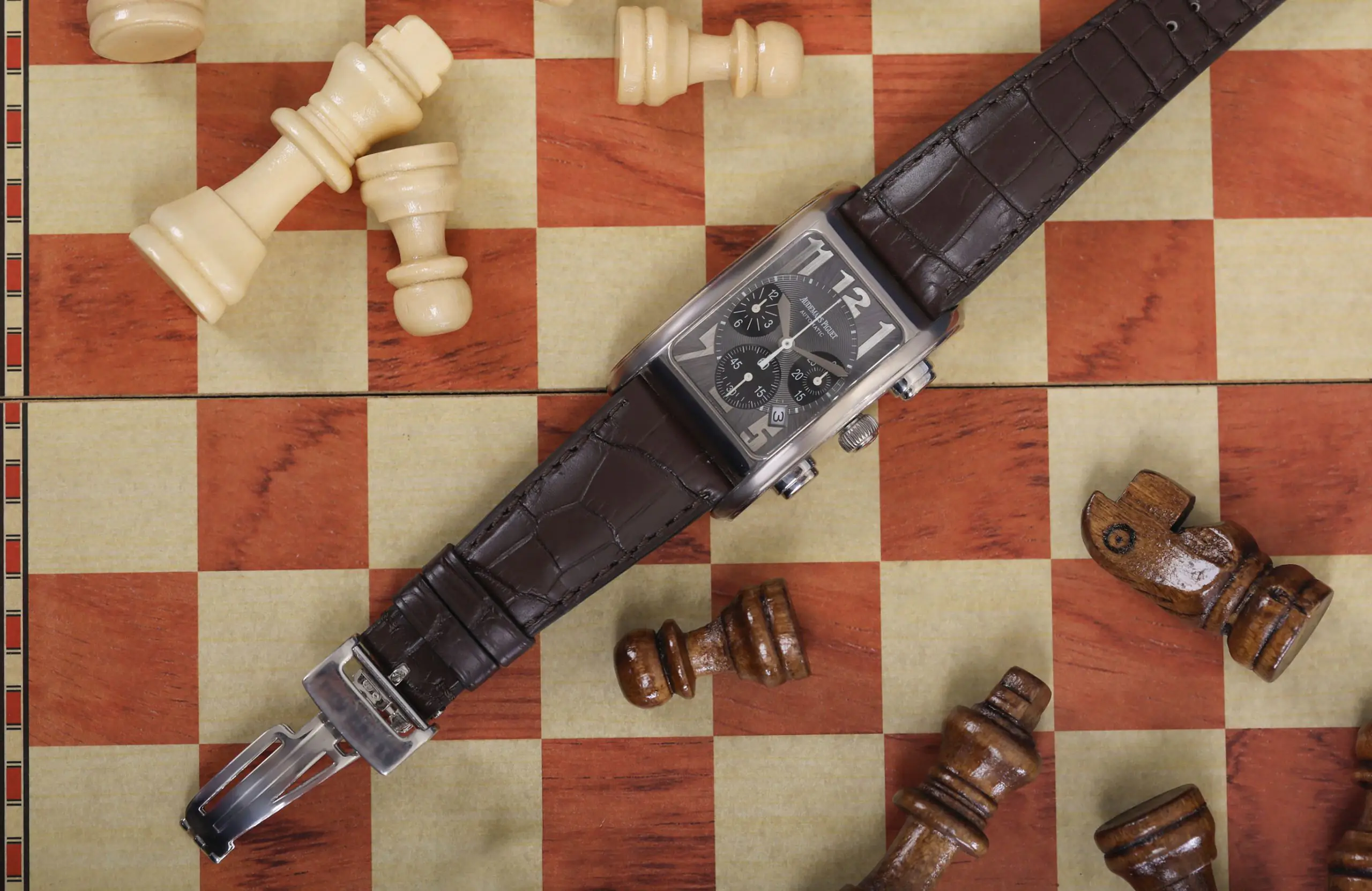 Audemars Piguet Edward Piguet Chronograph 25987BC.OO.D002CR.02 - Ảnh 4