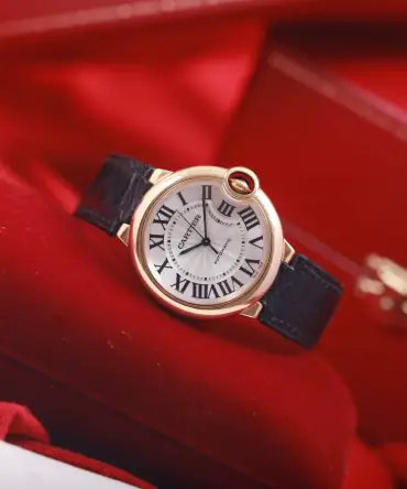 Alternative view of Cartier Ballon Bleu de Cartier - WGBB0009 - White dial - Rose gold 18k - 36mm