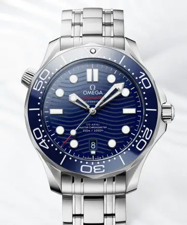 Alternative view of OMEGA SEAMASTER DIVER 300m 8800 – 210.30.42.20.03.001 - BLUE DIAL - 42MM - STAINLESS STEEL