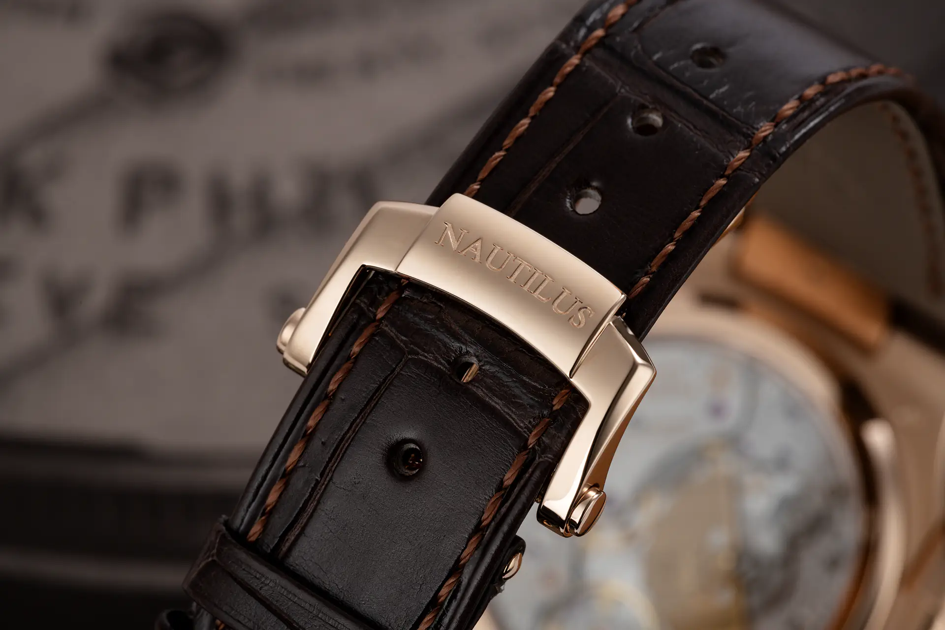 Patek Philippe NAUTILUS 5712R-001- Chocolate dial - Rosegold 18k - 40mm - Ảnh 6