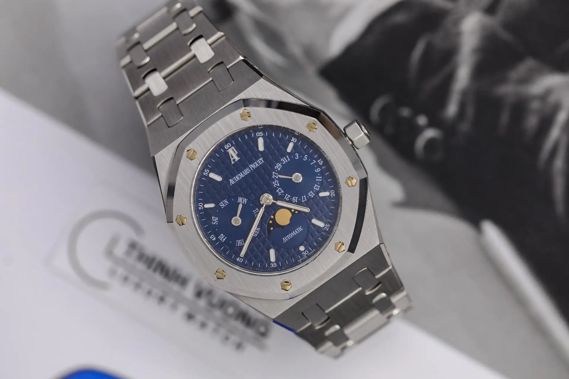 Audemars Piguet Royal Oak Day Date Moonphase 25594ST.OO.0789ST.04 - Blue Dial - 36mm - Ảnh 4